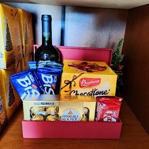 imagem do produto Cesta de natal com vinho