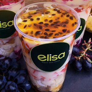 imagem do produto Salada de frutas com calda de maracujá 300ml