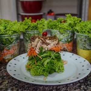 imagem do produto  🥗 Salada top no pote (porção 1 pessoa )