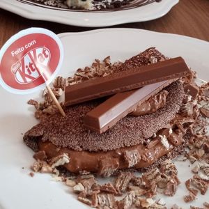 imagem do produto Em breve no cardápio. Tapioca recheada com kit kat