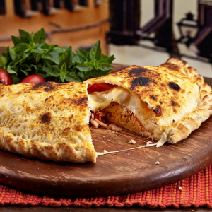 imagem do produto Frango Cheedar Calzone