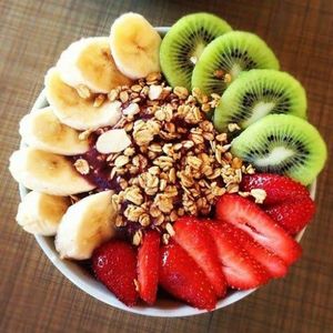imagem do produto Banana, Morango, Kiwi, Granola