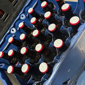 imagem do produto BUDWEISER CX CRACUDINHA QUENTE 