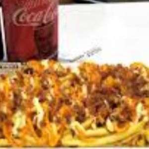 imagem do produto Fritas c queijo, bacon, cheddar e catupiry + coca lata