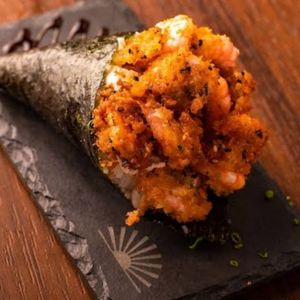 imagem do produto TEMAKI DE SALMÃO GRELHADO COM CAMARÃO