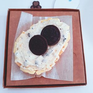 imagem do produto Ovo de colher 250gr cravejado com laka oreo