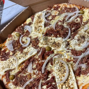 imagem do produto Pizza G charque com queijo coalho 