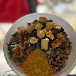 imagem do produto Arrumadinho de carne de sol com queijo coalho