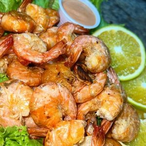 imagem do produto  camarão ao alho e óleo 