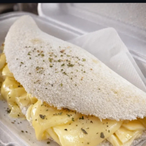 imagem do produto Tapioca de mussarela com tomate e molho especial 