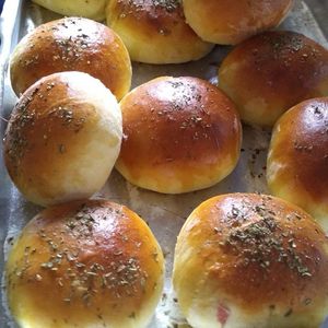 imagem do produto Porção de 10 Hamburguinhos de Cheddar com Bacon