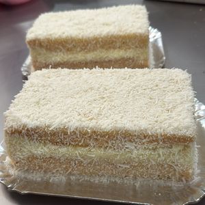 imagem do produto Bolo gelado de coco