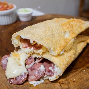 imagem do produto Pastel de Calabresa com Requeijão