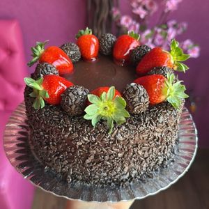 imagem do produto Brigadeiro com morangos