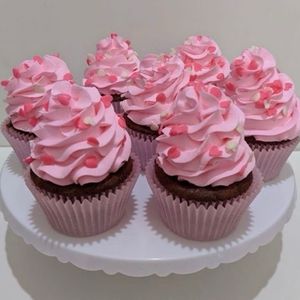 imagem do produto Mini Cupcakes de Brigadeiro - 10 unidades