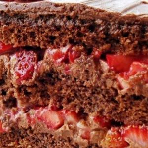 imagem do produto Bolo chocolate com morangos