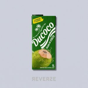 imagem do produto Água de Coco Ducoco 1l