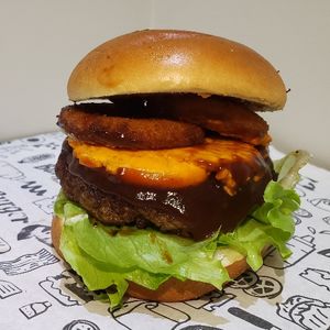 imagem do produto Onion Burguer + Batata + refrigerante 350ml