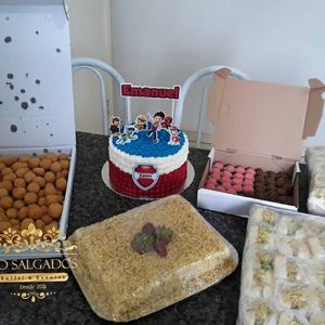 imagem do produto Kit festa 50 para pessoas 