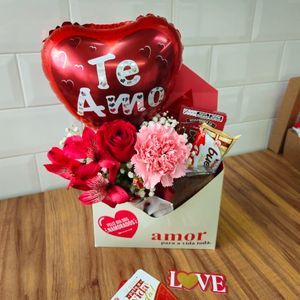 imagem do produto Flores, Brownie e chocolates -  ENCOMEDA ANTECIPADA 5 DIAS UTEIS