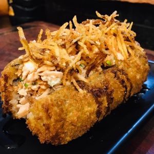 imagem do produto BIG HOT SUSHI - SALMÃO (Cru ou grelhado) MEIA 