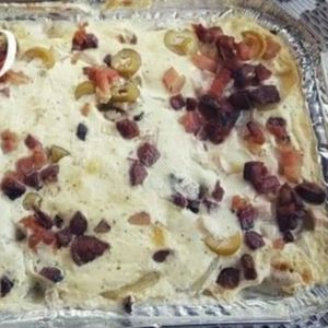 imagem do produto Batata gratinada com bacon calabresa e creme de leite