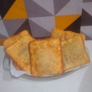 imagem do produto pague 4  leve 5 Pastelão + 5 molhos especial 