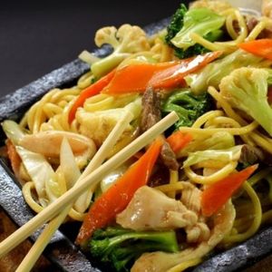 imagem do produto Yakisoba misto (600)gramas