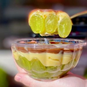 imagem do produto Torta Bombom de Uva no pote 250ml