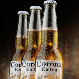 imagem do produto CORONA EXTRA LONG NECK 330ML | GELADA 