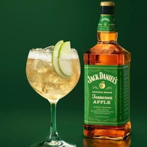 imagem do produto WHISKY JACK DANIELS APPLE 1L