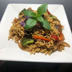 imagem do produto Yakisoba de Salmão 