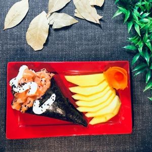 imagem do produto Temaki de Salmão Grande (150g)