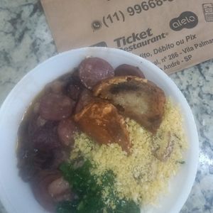 imagem do produto FEIJOADA  SERVE 1 PESSOA VAI TUDO JUNTO 