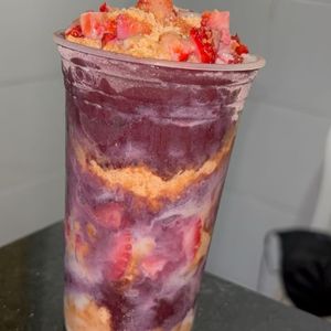 imagem do produto AÇAÍ MORANGO COM PAÇOCA