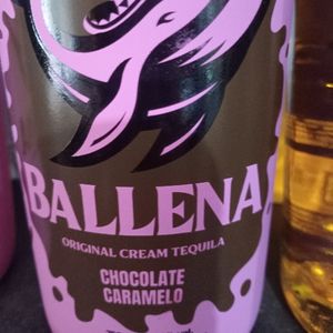 imagem do produto LICOR BALLENA CHOCOLATE CARAMELO 700ml