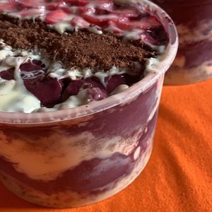 imagem do produto Pote açaí 5 acompanhamento grátis 900 ml