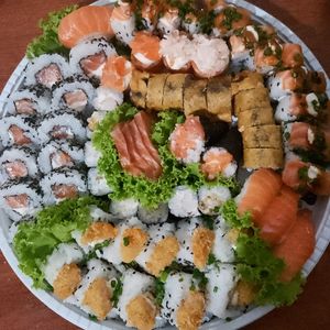 imagem do produto Maki 64 peças +coca cola 1L