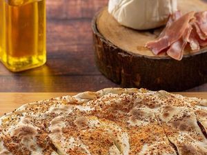 imagem do produto Calzone de Burrata