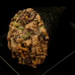 imagem do produto TEMAKI BIG - Salmão e Shimeji