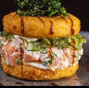 imagem do produto 🍔 Sushi Burger Cru Completo