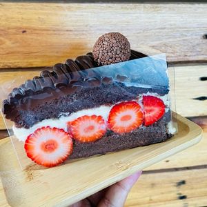 imagem do produto FATIA BOMBOM MORANGO