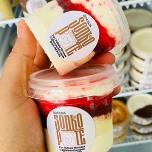 imagem do produto MINI POTE- RED VELVET (140ML)