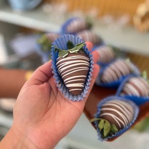 imagem do produto BOMBOM DE MARACUJÁ C/CHOCOLATE