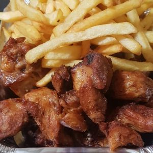 imagem do produto Batata c/ frango à passarinho 
