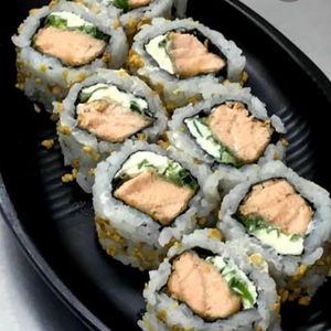 imagem do produto Uramaki de salmão grelhado 