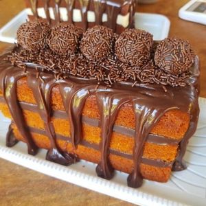 imagem do produto Cenoura com Ganache e Brigadeiro