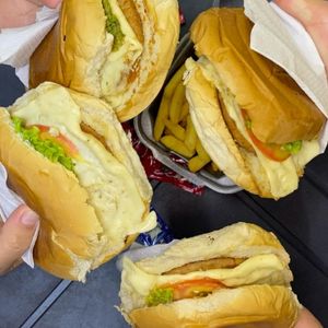 imagem do produto Combo 5 (4 hambúrguer + batata)