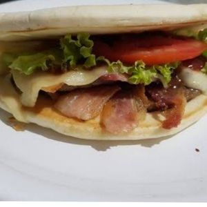 imagem do produto X Bacon no árabe