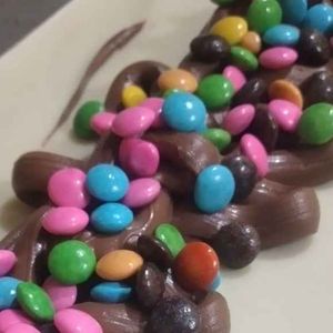 imagem do produto Pastel de chocolate com MM´s